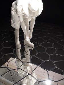 Fernando Mastrangelo "Felix" made of cocaine and mirrors. Smoke and mirrors as it were.