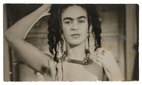 Julien Levy, Frida Kahlo, New York, 1938Vicente Wolf Photography Collection© 2001 Philadelphia Museum of Art